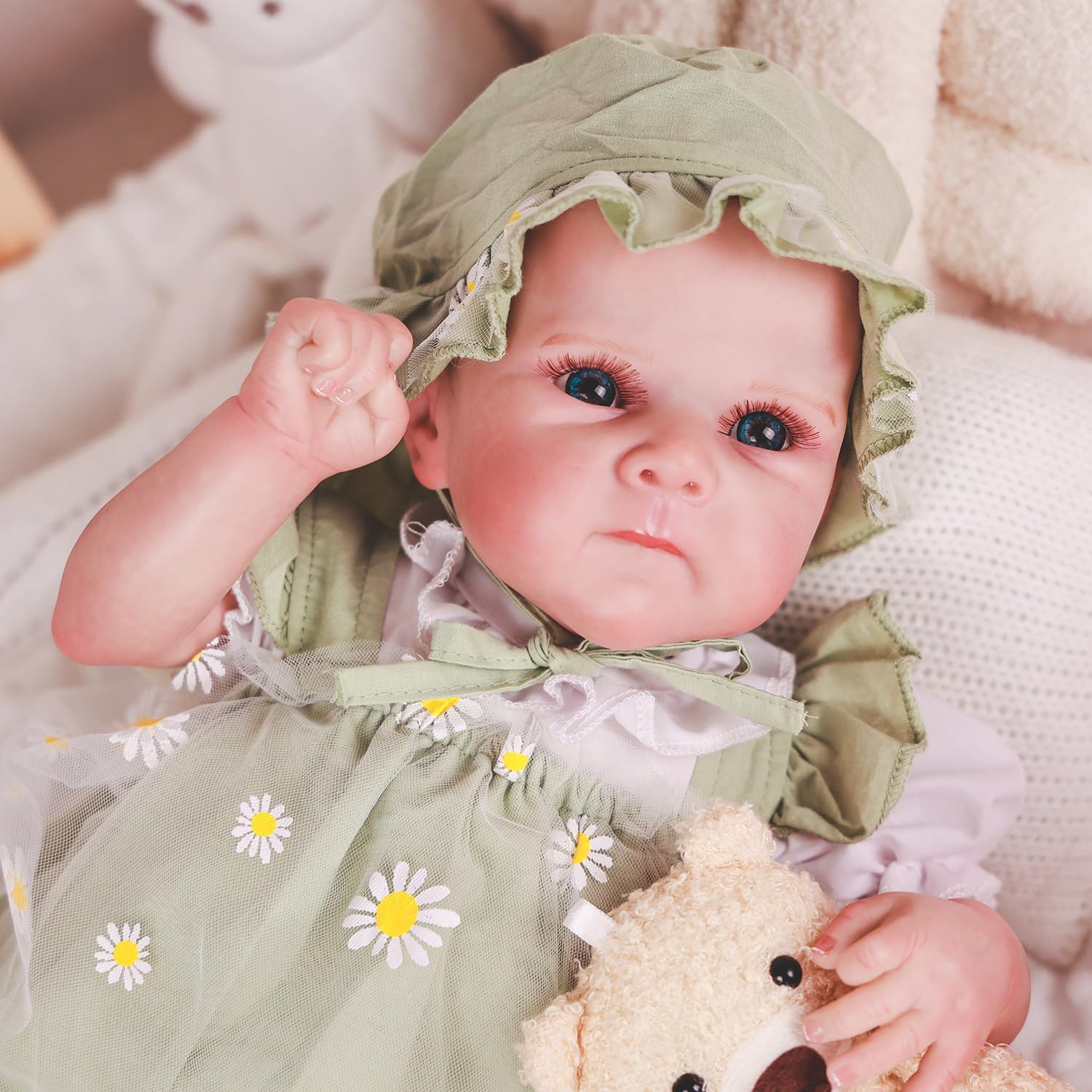 HOOMAI Realistic Reborn Baby Dolls Lifelike 20 Inches Life-like Newborn Silicone Girl Dolls Soft Cloth Body with Feeding Accessories Gift Box for Kids Age 3+