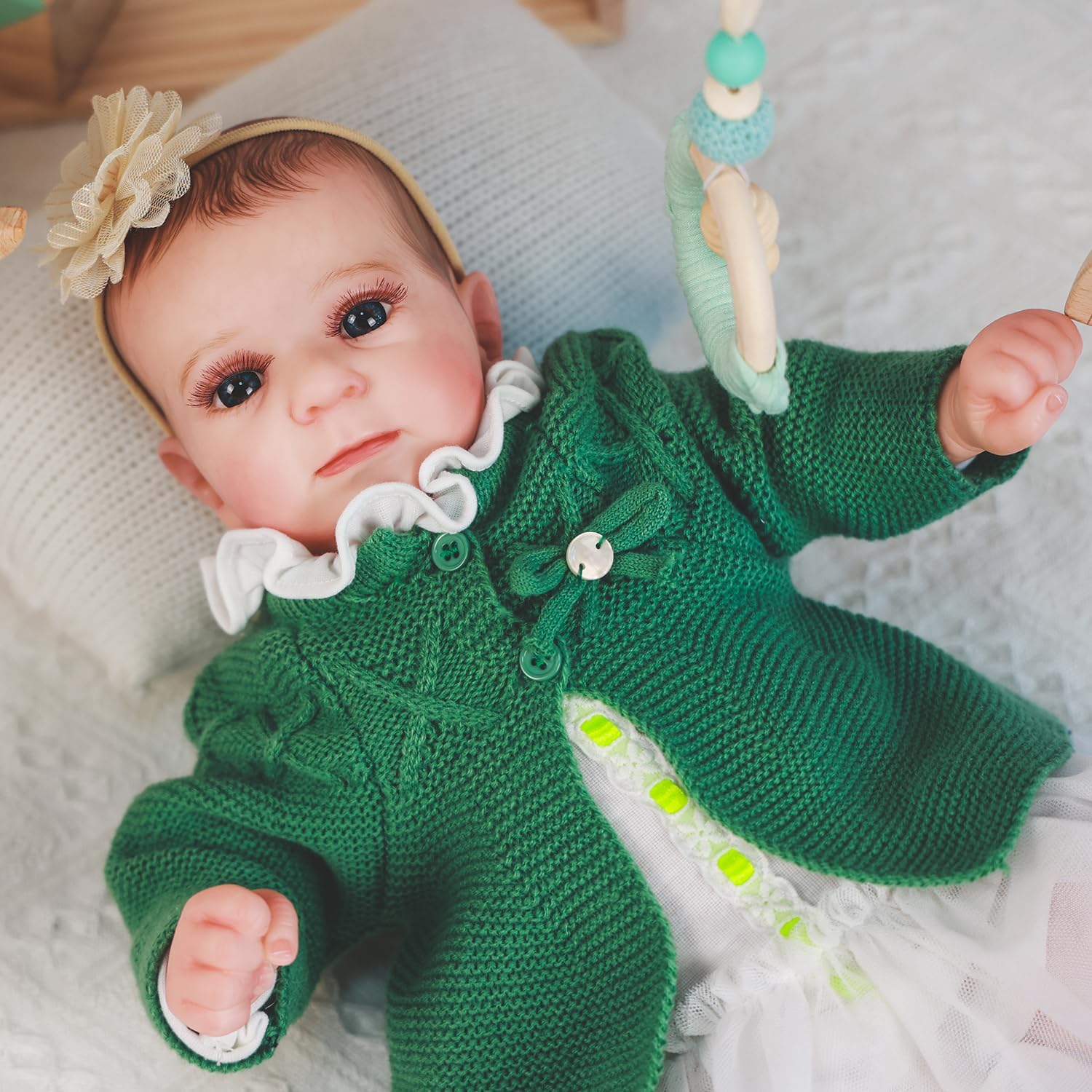 HOOMAI Reborn Baby Dolls 18" Realistic Doll Lifelike Girl White Dolls Look Like Real Silicone Limbs with Cloth Body Birthday Set for Kids Age 3+ (Emma)