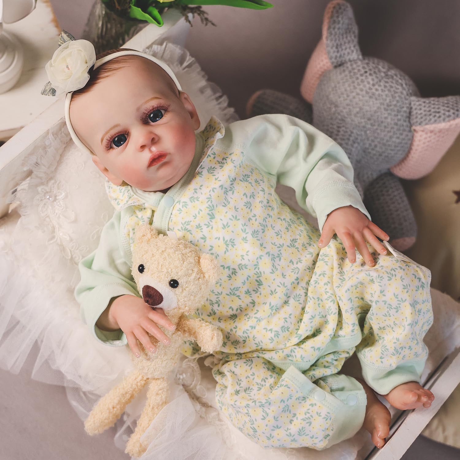 HOOMAI Realistic Reborn Baby Dolls Realistic 18" Newborn Girl Silicone Dolls Soft Cloth Body with Feeding Accessories Gift Box for Kids Age 3+