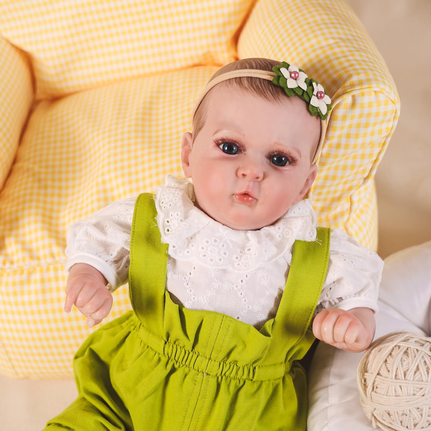 HOOMAI Reborn Baby Dolls 18" Realistic Girl Doll Lifelike White Dolls Look Like Real Silicone Limbs with Cloth Body Birthday Set for Kids Age 3+