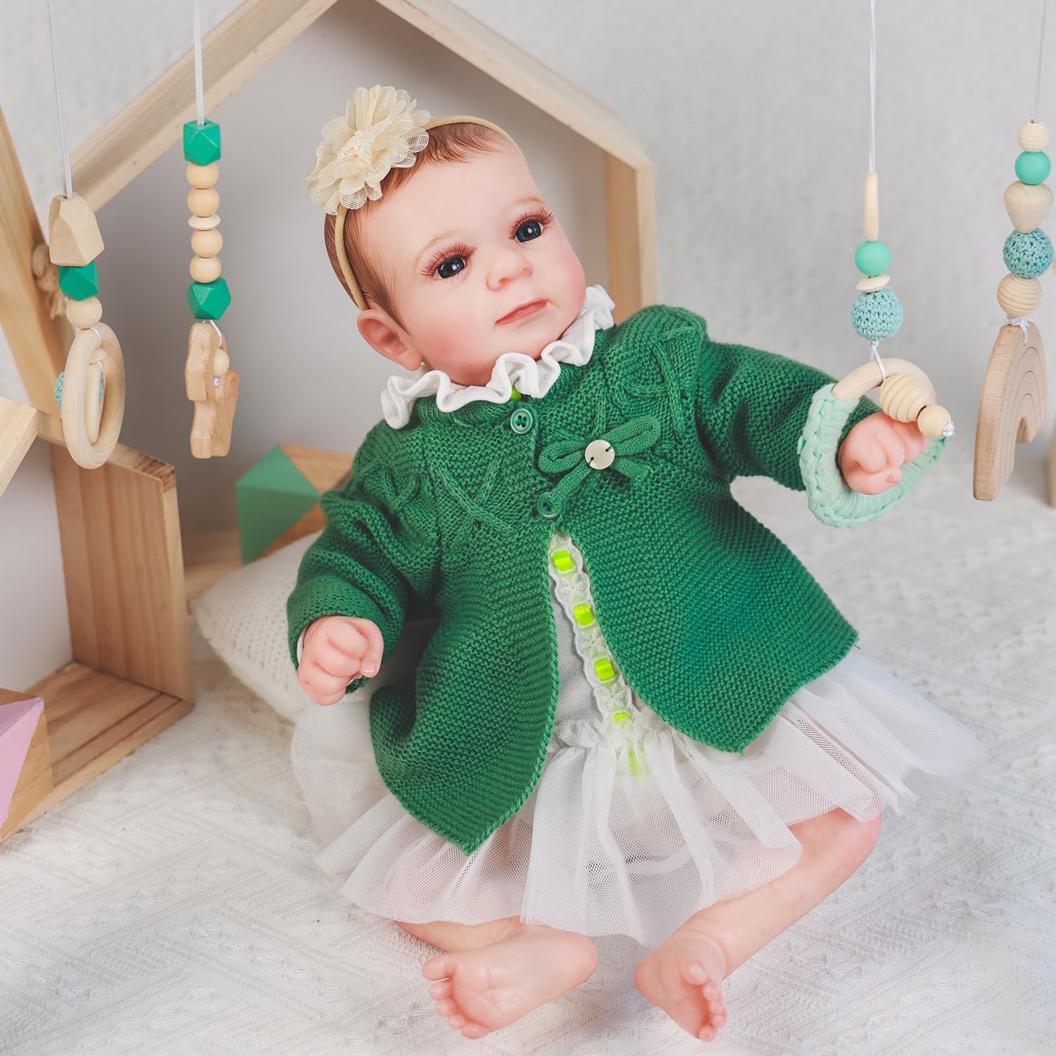 HOOMAI Reborn Baby Dolls 18" Realistic Doll Lifelike Girl White Dolls Look Like Real Silicone Limbs with Cloth Body Birthday Set for Kids Age 3+ (Emma)