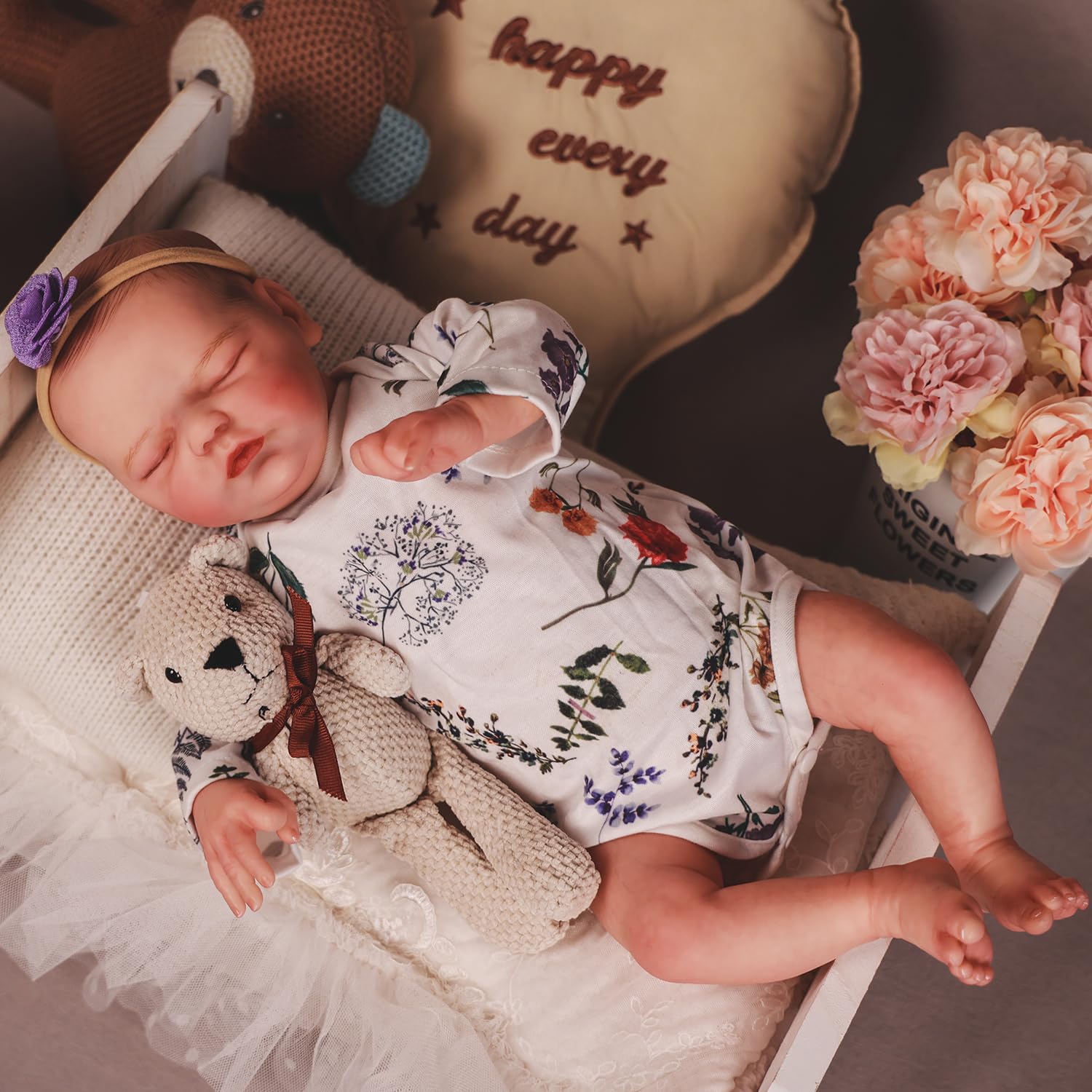 HOOMAI Reborn Baby Dolls 16" Realistic Doll Lifelike Girl Dolls Look Like Real Silicone Limbs with Cloth Body Birthday Set for Kids Age 3+
