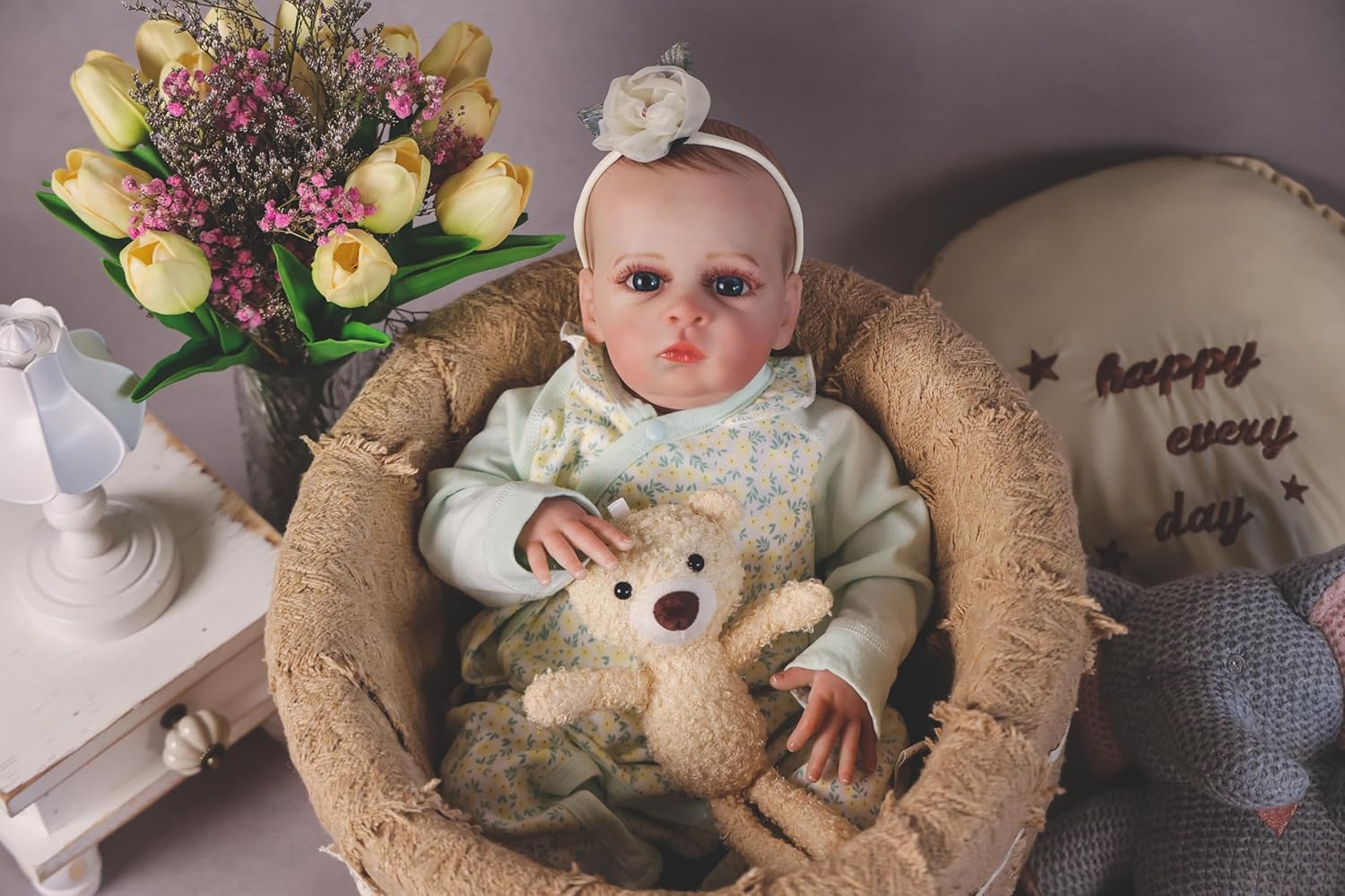 HOOMAI Realistic Reborn Baby Dolls Realistic 18" Newborn Girl Silicone Dolls Soft Cloth Body with Feeding Accessories Gift Box for Kids Age 3+